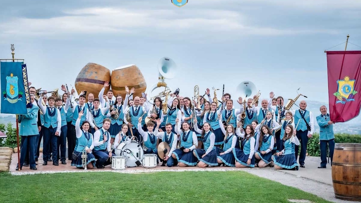 Pihalni orkester Marezige naslovnica 3 1